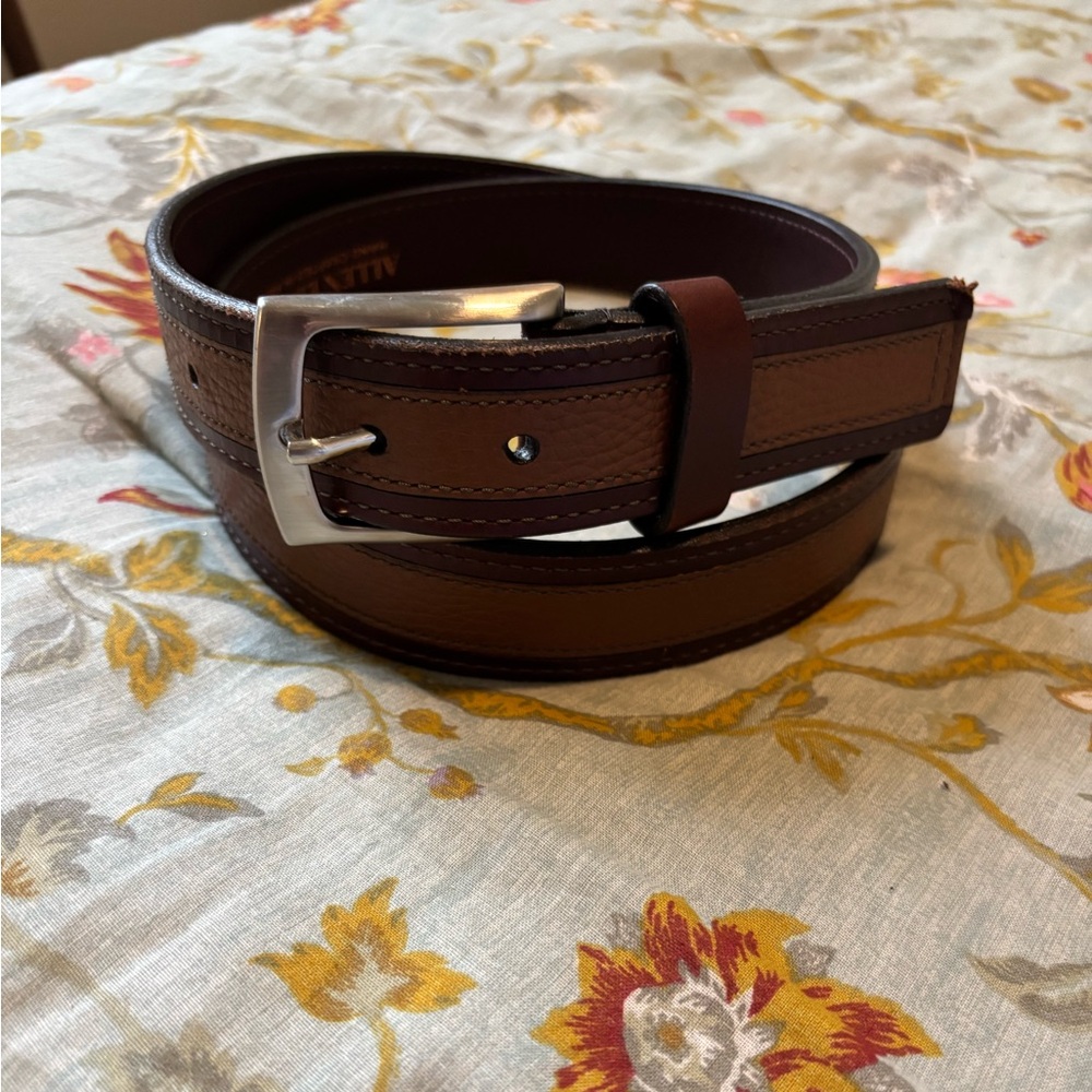Men's Brown Leather Belt